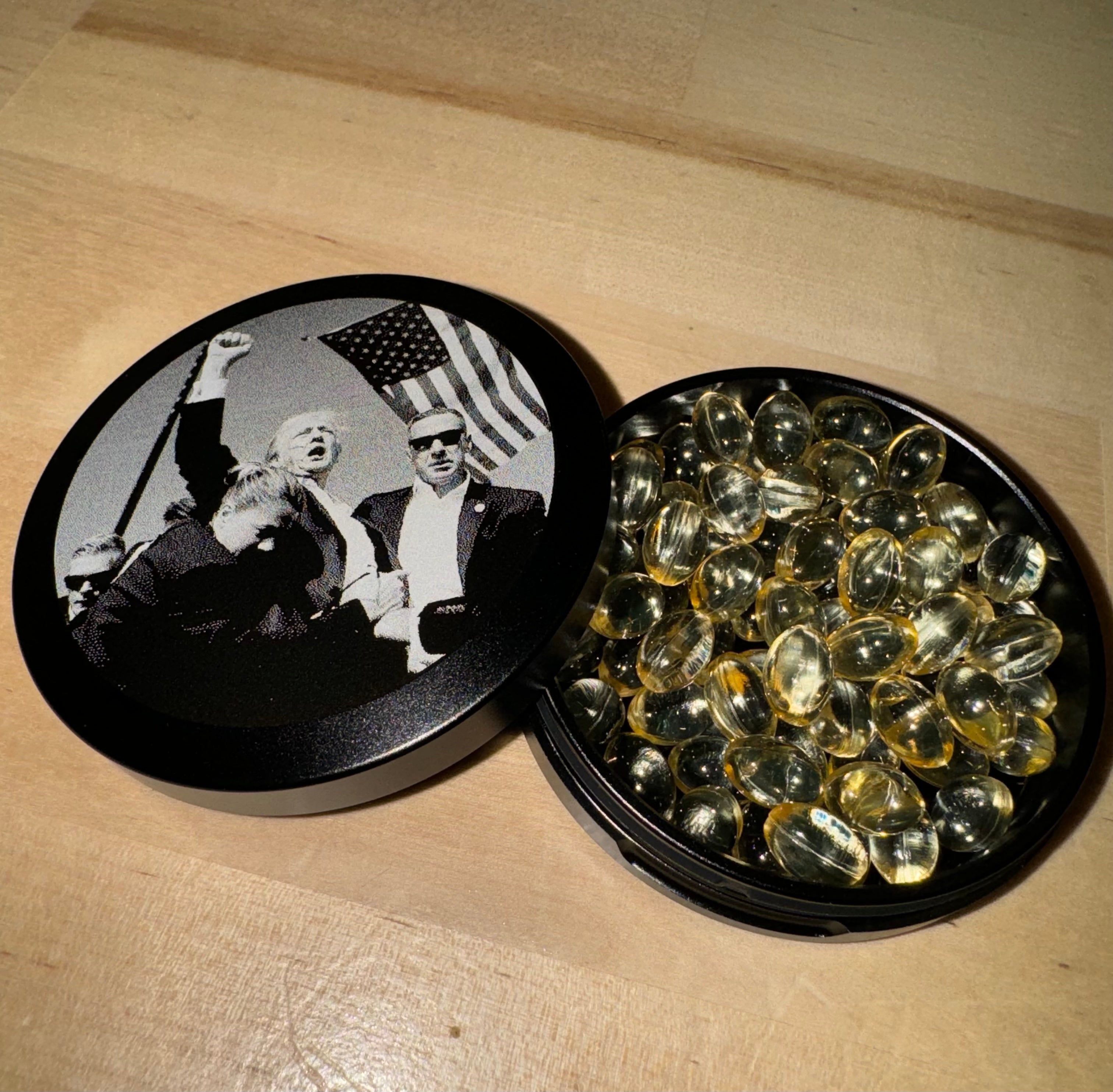 Trump Metal Nicotine Pouch Can | ZYN-Compatible Snus Container